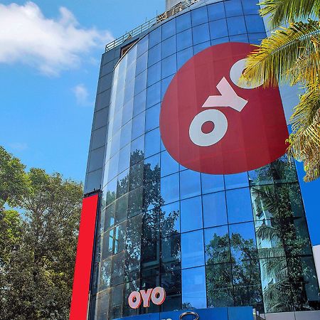 Oyo 11089 Hotel Deccan 8 Pune Exterior photo